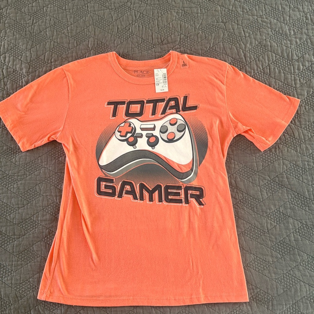 Children’s Place graphic tee NWT